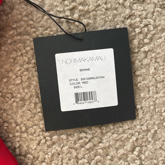 Women’s swim suit - Picture 2 of 6